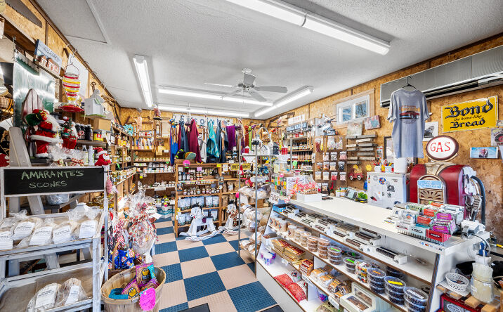 Pictures of Business for Sale, Retail property located at 1105 Norwich-New London Turnpike, Montville, CT 06382 for sales - image #1