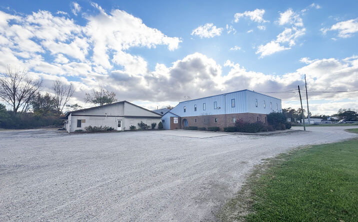 Pictures of Industrial property located at 23186 W Ireland Rd, South Bend, IN 46614 for sales - image #1
