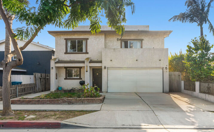 Pictures of Multifamily property located at 4162 Manhattan Beach Blvd, Lawndale, CA 90260 for comps - image #1