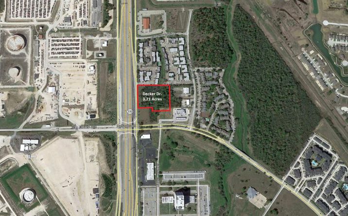 Pictures of Land property located at Decker Dr, Baytown, TX 77520 for sales - image #1