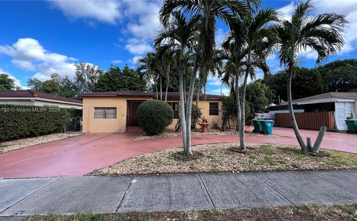 Pictures of Multifamily property located at 261 NW 62nd Ct, Miami, FL 33126 for sales - image #1