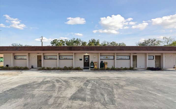 Pictures of Office property located at 13 NE 3rd St, Chiefland, FL 32626, 17 NE 3rd St, Chiefland, FL 32626, 19 NE 3rd St, Chiefland, FL 32626 for sales - image #1