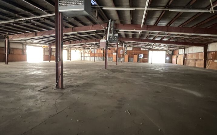 Pictures of Industrial, Mixed Use, Land, Self Storage property located at 13 N Industrial Ave, Wellington, KS 67152 for sales - image #1