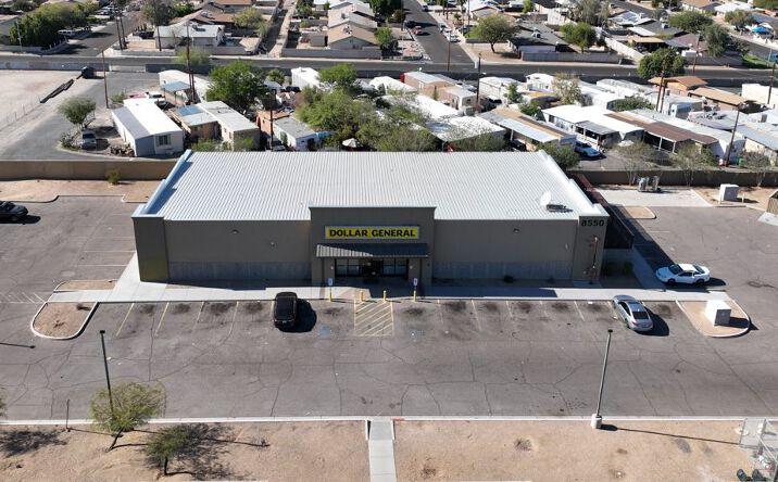 Pictures of Retail property located at 8550 S Central Ave, Phoenix, AZ 85042 for comps - image #1