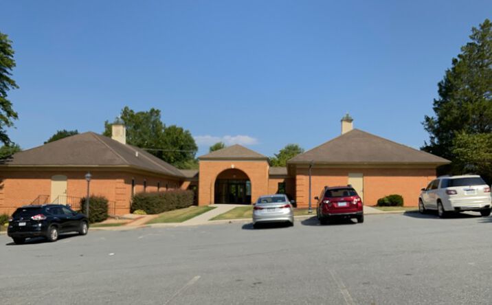 Pictures of Office property located at 3617 Old Forest Rd, Lynchburg, VA 24501 for sales - image #1