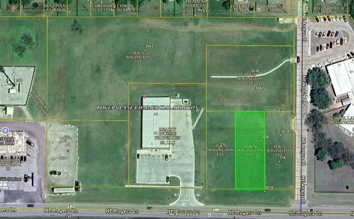 Pictures of Land property located at 304 NE Rogers Ln Lot 4, Lawton, OK 73507 for sales - image #1