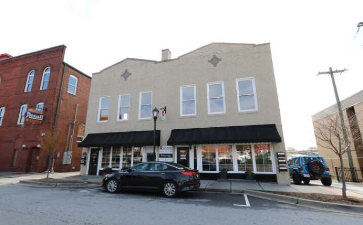 Pictures of Retail, Office property located at 118 Victoria St, Greer, SC 29651 for sales - image #1