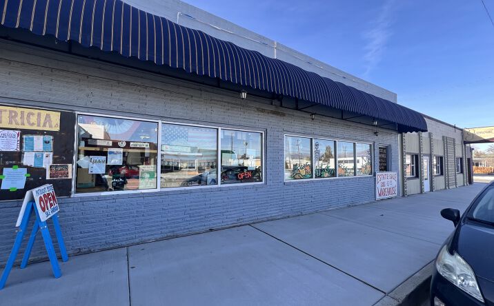 Pictures of Retail property located at 585 E St, Hawthorne, NV 89415 for sales - image #1