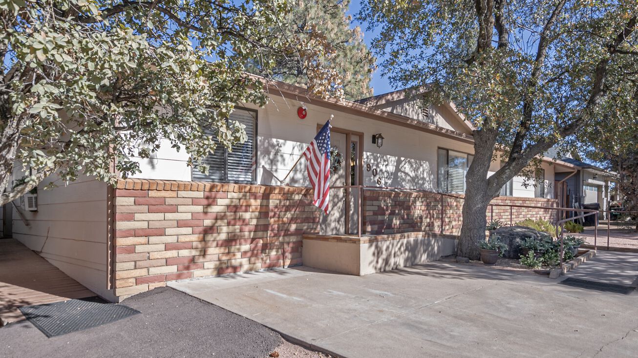 Pictures of Senior Living property located at 906 E Frontier St, Payson, AZ 85541 for sales - image #1