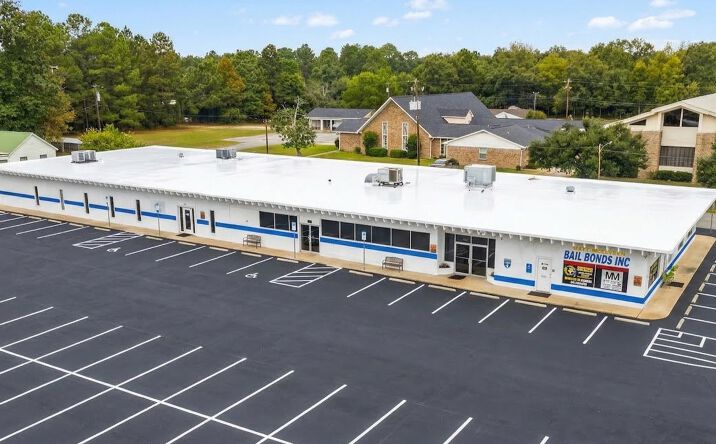 Pictures of Office property located at 6738 Caroline St, Milton, FL 32570 for sales - image #1