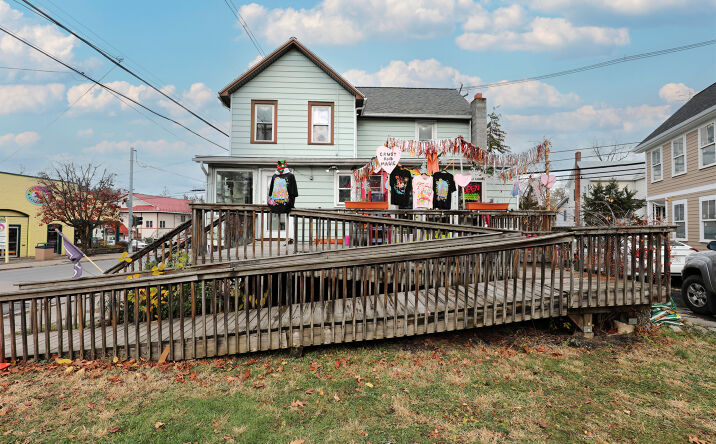 Pictures of Mixed Use, Retail property located at 19 N Front St, New Paltz, NY 12561 for sales - image #1