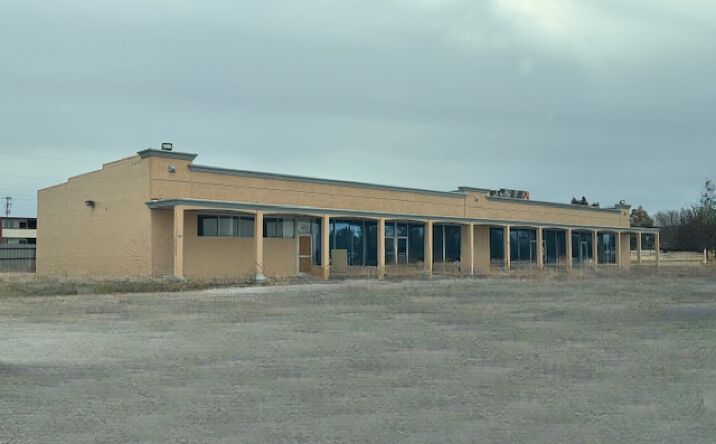 Pictures of Office, Retail property located at 1300 E Central Blvd, Anadarko, OK 73005 for sales - image #1