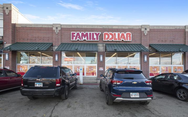 Pictures of Retail property located at 7544 S Stony Island Ave, Chicago, IL 60649 for sales - image #1