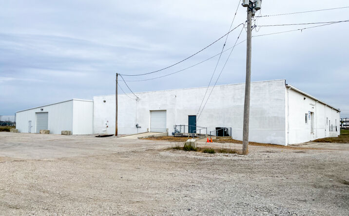 Pictures of Industrial property located at 955 N 1st St, Fairmont City, IL 62201 for sales - image #1