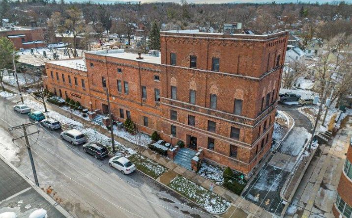 Pictures of Multifamily, Office property located at 416 4th St, Ann Arbor, MI 48103 for sales - image #1
