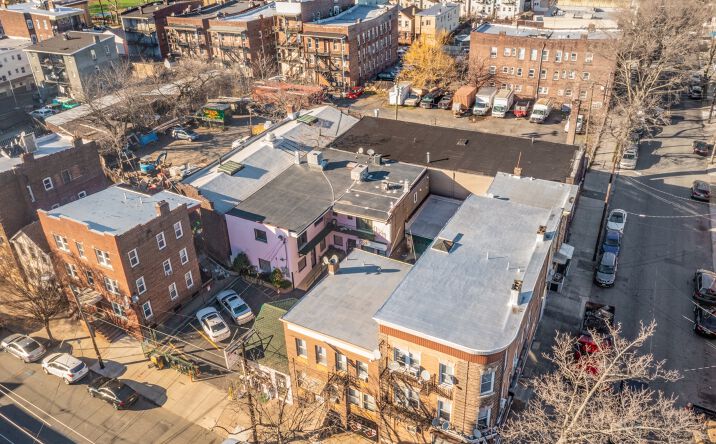 Pictures of Mixed Use property located at 374-376 Chestnut St, Newark, Newark, NJ 07105 for sales - image #1
