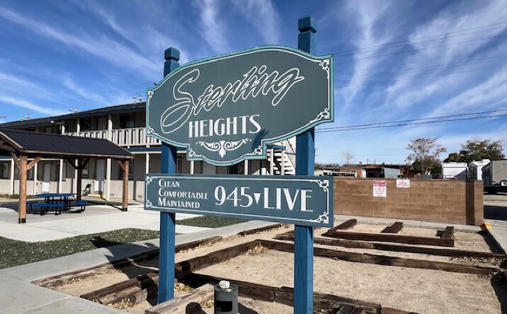 Pictures of Multifamily property located at 420 H St, Hawthorne, NV 89415 for sales - image #1