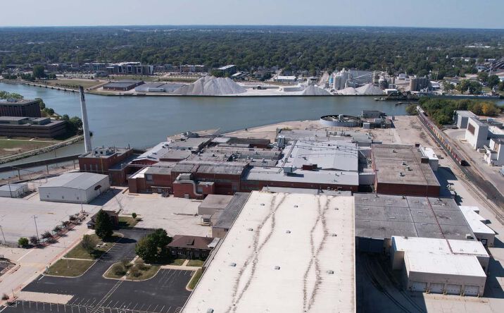 Pictures of Industrial property located at 500 Day St, Green Bay, WI 54302 for sales - image #1