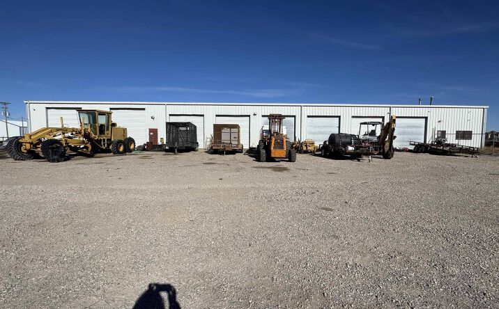 Pictures of Land, Industrial, Office property located at 10204 W Hope Highway, Artesia, NM 88210 for sales - image #1