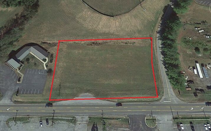 Pictures of Land property located at Lee Hwy, Bristol, VA 24210 for sales - image #1