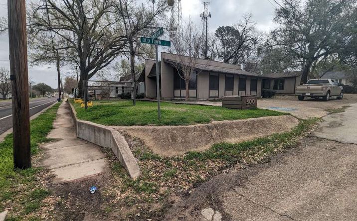 Pictures of Office, Mixed Use property located at 500 E Corsicana St, Athens, TX 75751 for sales - image #1