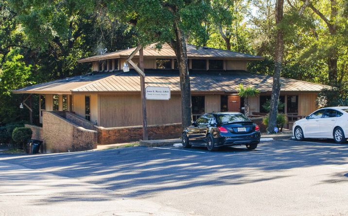 Pictures of Office, Retail property located at 4850 N 9th Ave, Pensacola, FL 32503 for sales - image #1