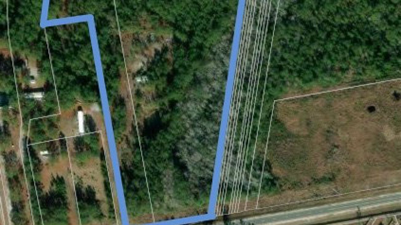 1345 NC172, Holly Ridge, NC 28445