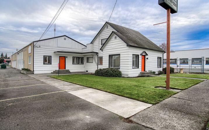 Pictures of Office, Industrial property located at 1817 S 2nd St, Mount Vernon, WA 98273 for comps - image #1
