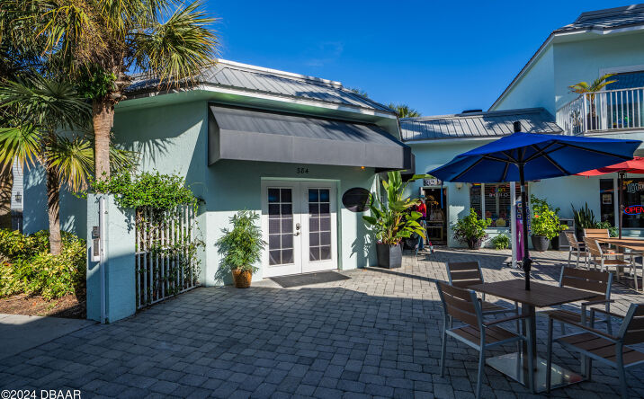 Pictures of Retail, Office property located at 384 Flagler Avenue, New Smyrna Beach, FL 32169 for sales - image #1