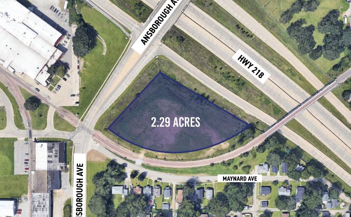 Pictures of Land property located at Ansborough Ave, Waterloo, IA 50701 for sales - image #1