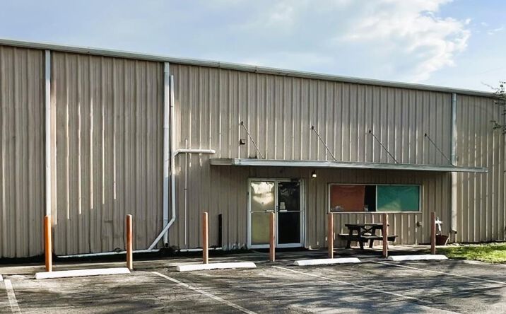 Pictures of Retail property located at 114 State Rd 47, Trenton, FL 32693 for sales - image #1