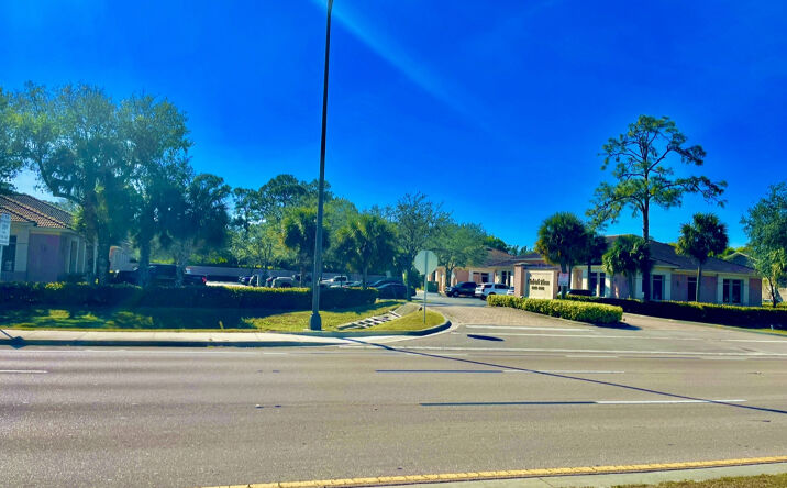 Pictures of Office property located at 10971 Bonita Beach Rd SE, Bonita Springs, FL 34135 for sales - image #1