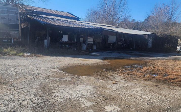 Pictures of Land property located at 10279 S Hwy 27, Burnside, KY 42519 for sales - image #1