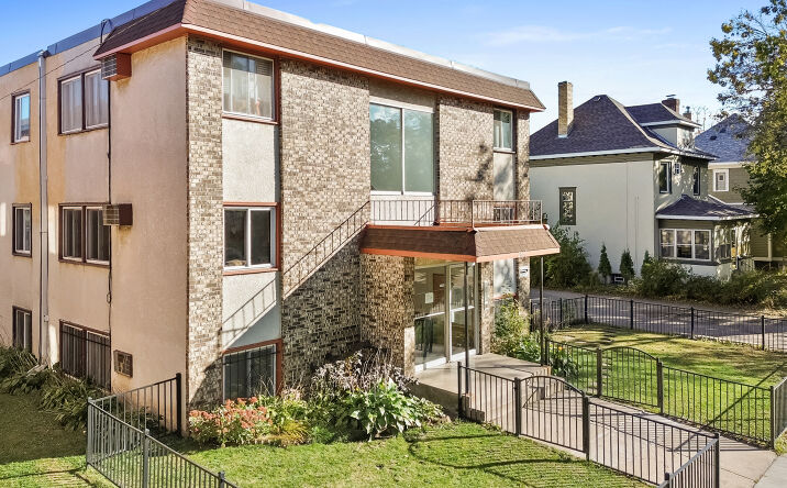 Pictures of Multifamily property located at 2637 Pleasant Ave, Minneapolis, MN 55408 for sales - image #1