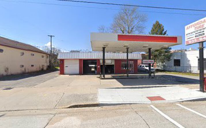 Pictures of Retail property located at 227 E Broadway, Salem, NJ 08079 for sales - image #1