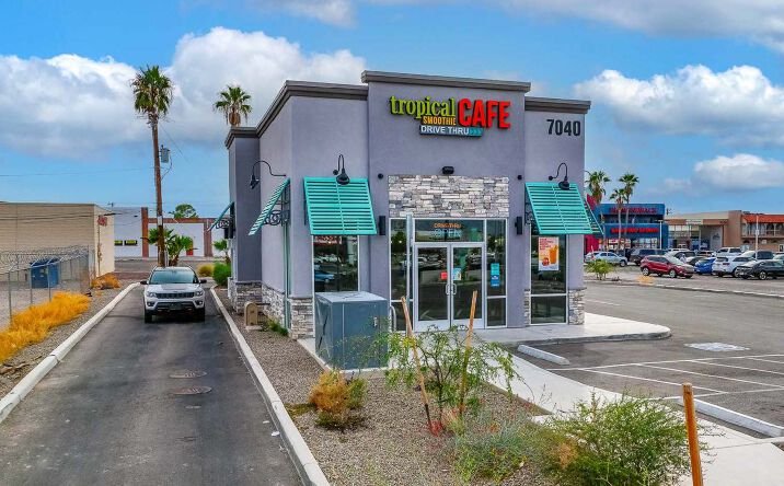 Pictures of Retail property located at 7040 E Broadway Blvd, Tucson, AZ 85710 for sales - image #1