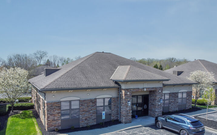 Pictures of Office, Retail property located at 6275 Emerald Pkwy, Dublin, OH 43016 for comps - image #1