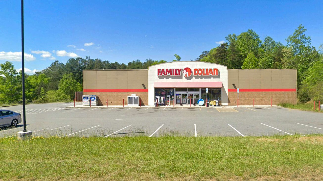 Pictures of Retail property located at 8823 W Pine St, Lowgap, NC 27024 for sales - image #1