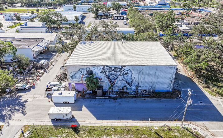 Pictures of Industrial, Mixed Use property located at 1093 Central Ave, Sarasota, FL 34236 for sales - image #1