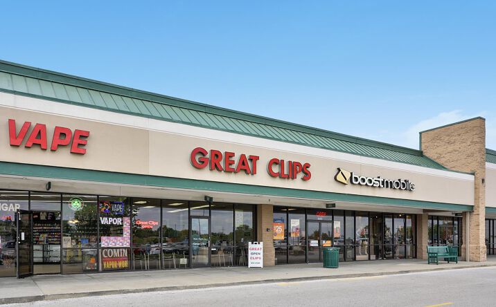 Pictures of Retail property located at 1570 W Hwy 50, O'Fallon, IL 62269 for sales - image #1