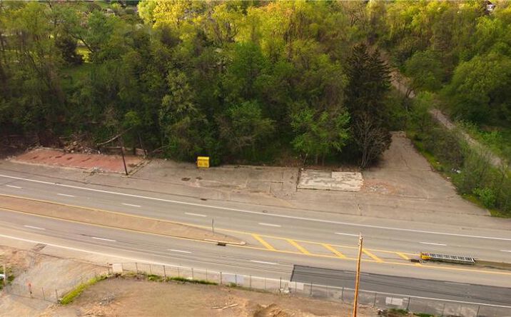 Pictures of Land property located at 2547 Washington Rd, Canonsburg, PA 15317 for sales - image #1