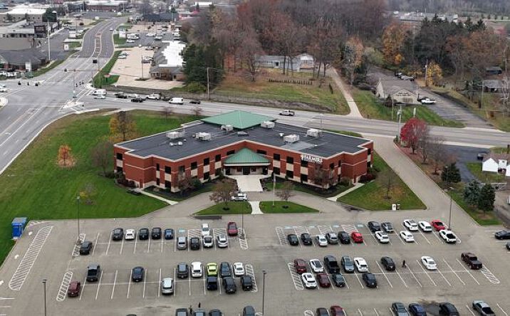 Pictures of Retail, Office property located at 4518 Fulton Rd NW, Canton, OH 44718 for sales - image #1