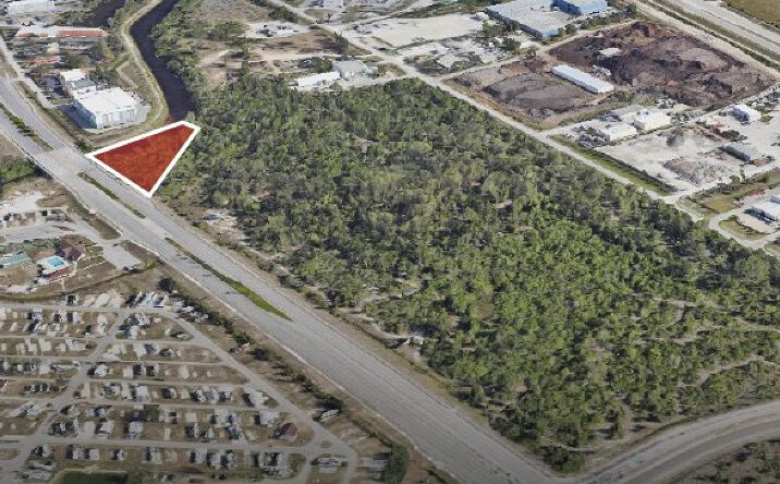 Pictures of Land property located at S Tamiami Trl, Fort Myers, FL 33908 for sales - image #1