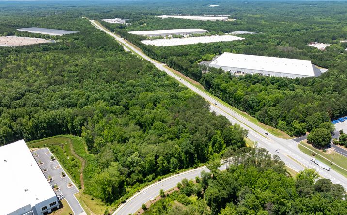 Pictures of Land property located at 6500 Fulton Industrial Blvd SW, Atlanta, GA 30331 for sales - image #1