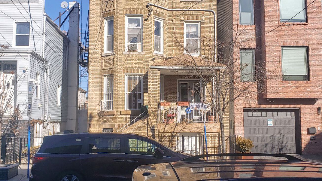 Pictures of Multifamily property located at 42 Poplar St, Jersey City, NJ 07307 for sales - image #1