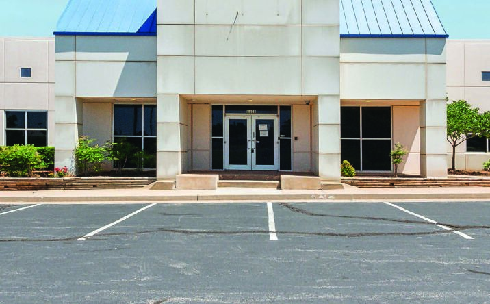 Pictures of Retail, Office property located at 8400 Silver Crossing, Oklahoma City, OK 73134 for sales - image #1
