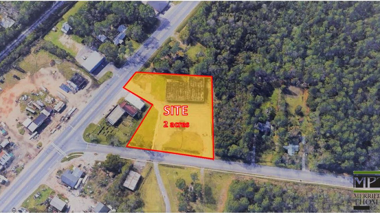 5791 Swedetown Rd N, Theodore, AL 36582