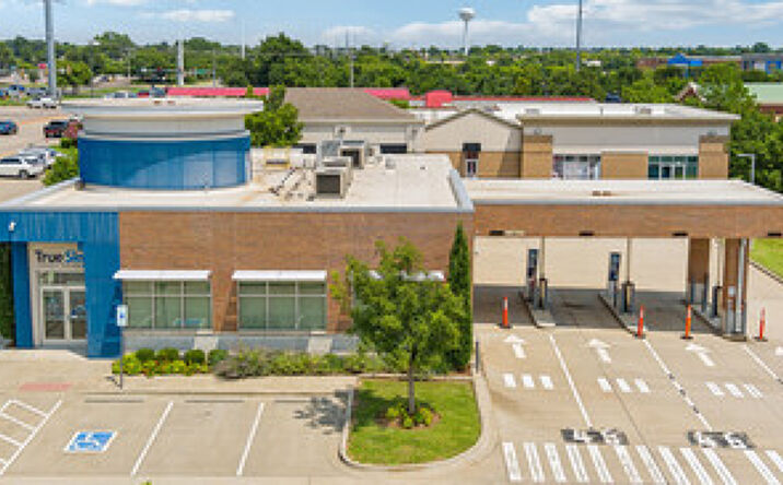 Pictures of Retail, Office property located at 2350 W Danforth Rd, Edmond, OK 73012 for sales - image #1