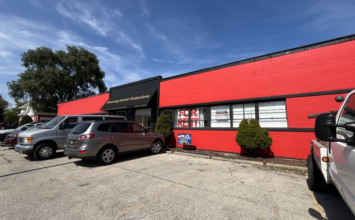 Pictures of Industrial, Office property located at 6609 Lincoln Avenue, Lincolnwood, IL, USA, Lincolnwood, IL 60712 for sales - image #1