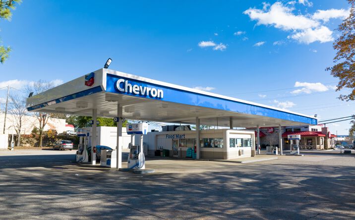 Pictures of Retail property located at 830 9th Ave N, Bessemer, AL 35020, 3421 Lorna Rd, Birmingham, AL 35216, 101 N Gilmer Ave, Lanett, AL 36863 for sales - image #1